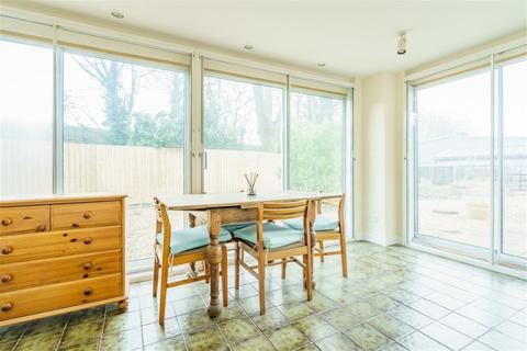 undefined, Holloway Farm, Milton Common OX33