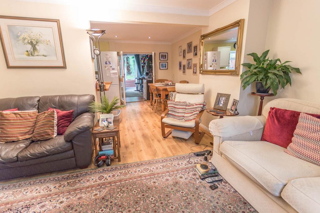 Open plan Sitting Room to breakfast area