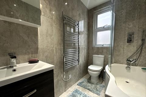 12 Northcote Road, London, E17 7DU