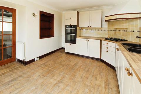 2 bedroom semi-detached house for sale, Southfield Lane, Bradford BD5