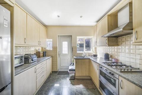 3 bedroom detached house for sale, Woodhill Crescent, Kenton, HA3 0LU