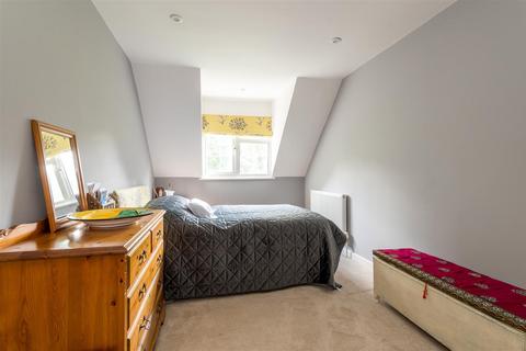 6 Meadows Way, Hadleigh, Ipswich, IP7 5DX