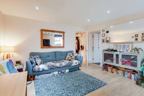 1 bedroom flat for sale, Sutherland Road, West Ealing, London, W13