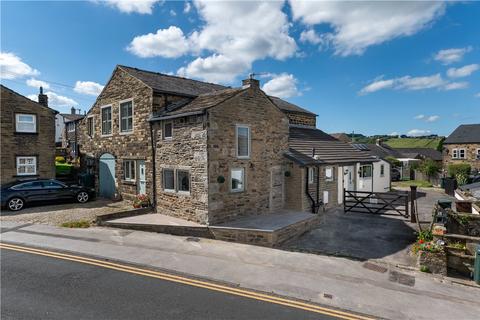 3 bedroom end of terrace house for sale, North Street, Haworth, Keighley, West Yorkshire, BD22