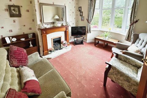 236 Henhurst Hill, Burton-on-trent, DE13 9SU
