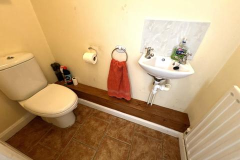 236 Henhurst Hill, Burton-on-trent, DE13 9SU