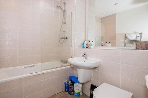 3 bedroom flat to rent, 34 Navigation Street, Manchester, M4