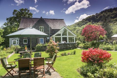 6 bedroom house for sale, Betws Y Coed