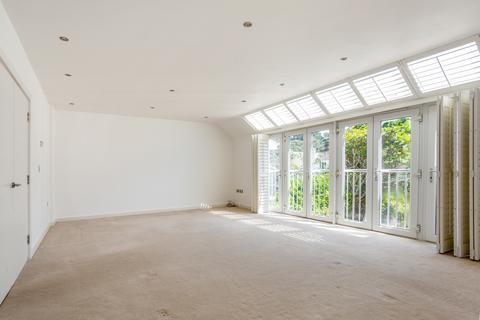 19 Grasmere Road, Sandbanks, Poole, BH13 7RH