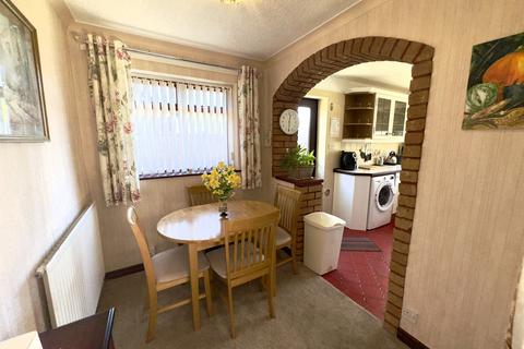5 Bennett Road, Thornton-cleveleys, FY5 2RR