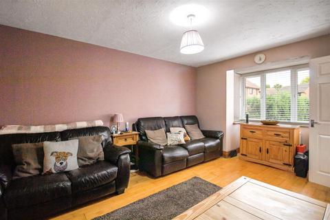 7 Birchen Lee, Emerson Valley, Milton Keynes, MK4 2JX