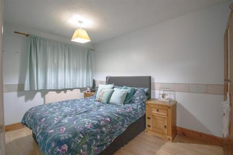 7 Birchen Lee, Emerson Valley, Milton Keynes, MK4 2JX