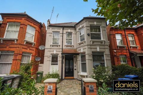 2 bedroom ground floor flat to rent, Anson Road, Willesden Green, London, NW2