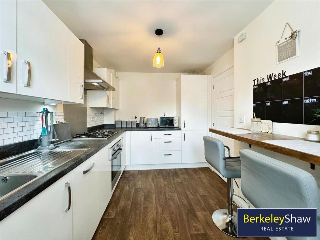 Breakfast kitchen (2)