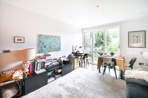 1 bedroom apartment for sale, Willoughby House, Kidderpore Avenue, NW3