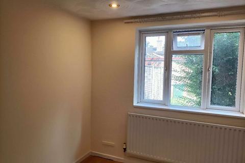 20 Verulam Way, Cambridge, CB4 2HL
