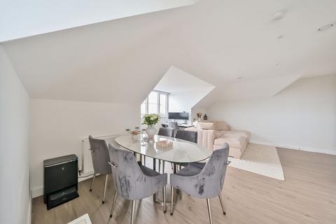 2 bedroom apartment for sale, Burnham Court, Burnham, Buckinghamshire, SL1