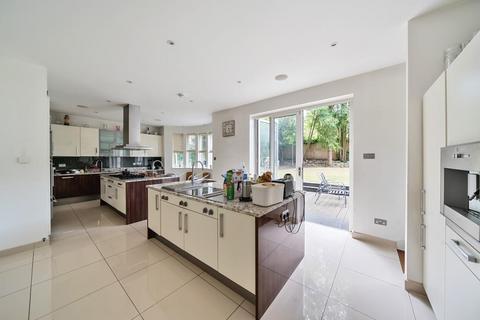 7 bedroom detached house for sale, Fairhome Close,  Finchley,  N3