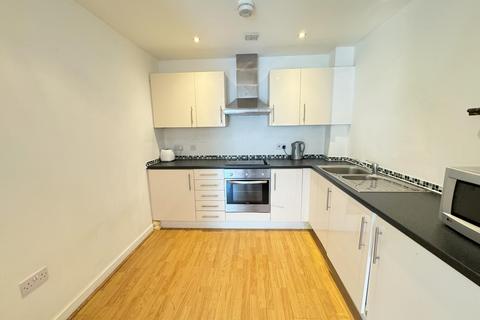 2 bedroom flat to rent, Hulme High Street, Manchester M15