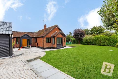 3 bedroom detached bungalow for sale, The Chase, Wickford, Essex, SS12