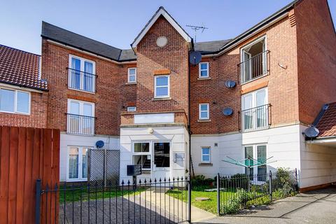 2 bedroom flat to rent, West Lodge, Thamesmead, London, SE28