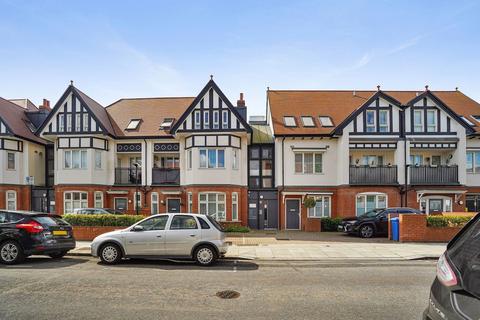 2 bedroom flat for sale, Shakespeare Road, London, W7