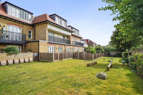 2 bedroom flat for sale, Shakespeare Road, London, W7