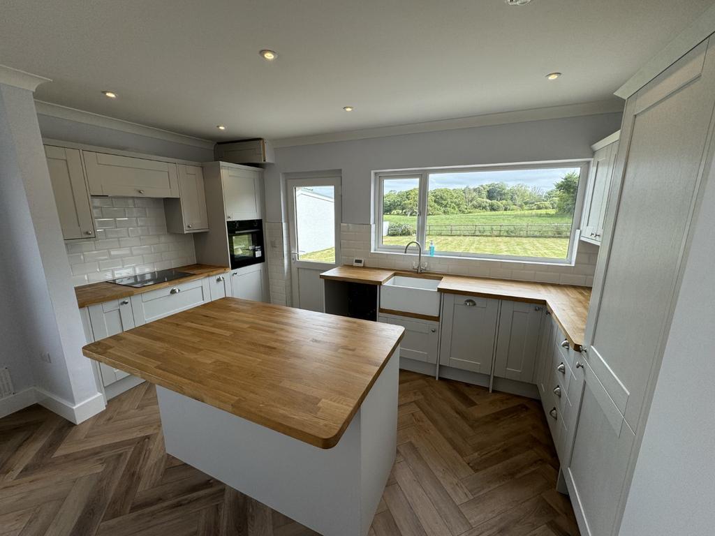 Open Plan Kitchen and Dining Space