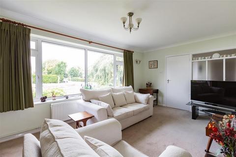 3 bedroom detached bungalow for sale, Johns Close, Hartley Longfield DA3