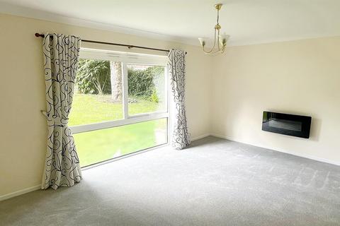 Flat 1, Park Wood Court Walsall Road, Four Oaks, Sutton Coldfield, B74 4QJ