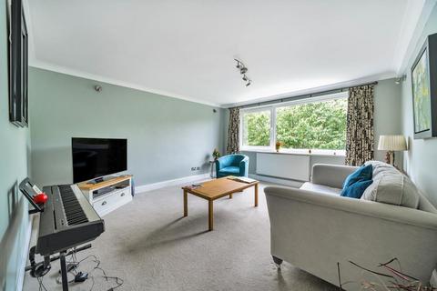 2 bedroom flat for sale, Twickenham,  London Road,  TW1