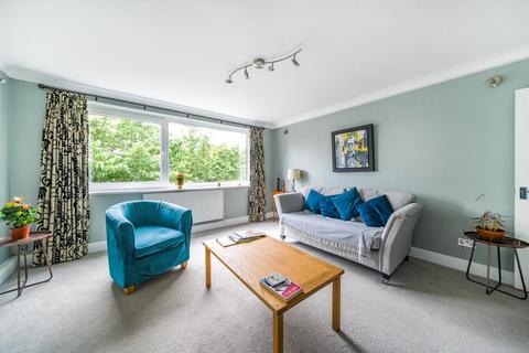 Brook House, Twickenham, TW1