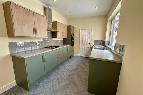 5 bedroom terraced house for sale, Corporation Road, Darlington