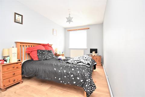 3 bedroom maisonette to rent, Pollard Walk Sidcup DA14