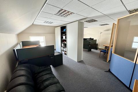 Office to rent, Top Floor Office, Don Street, St Helier