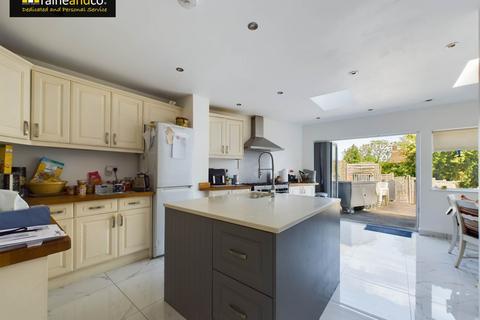undefined, Swanley Crescent, Potters Bar