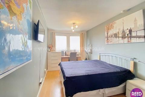 1 bedroom apartment for sale, Salisbury Ave, Westcliff On Sea