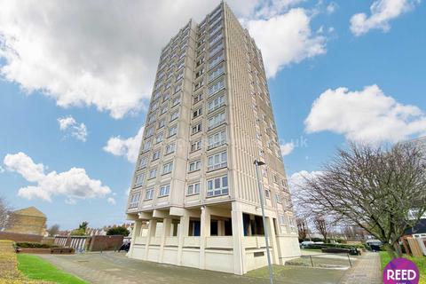 1 bedroom apartment for sale, Salisbury Ave, Westcliff On Sea