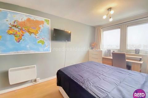 1 bedroom apartment for sale, Salisbury Ave, Westcliff On Sea