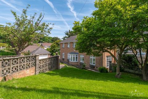 5 bedroom detached house for sale, Chatsworth Avenue, Shanklin