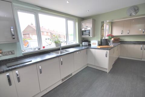 3 bedroom semi-detached house for sale, Holcombe Crescent, Kearsley, BL4 8JX