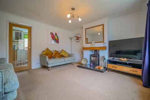 31 Hilldown Road, Hemel Hempstead, HP1 3JE