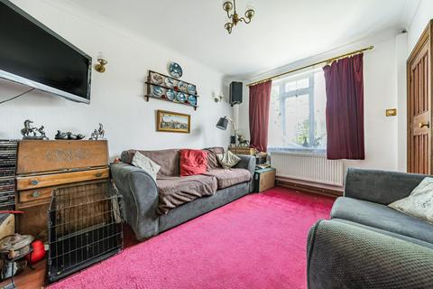 2 bedroom semi-detached house for sale, Bellfields Road, Surrey GU1