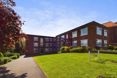 2 bedroom flat to rent, Beaconsfield Villas, Preston Park, Brighton and Hove, BN1