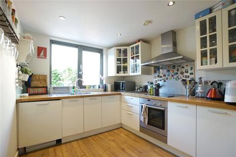 3 bedroom ground floor flat to rent, Annandale Road, Greenwich, London, SE10