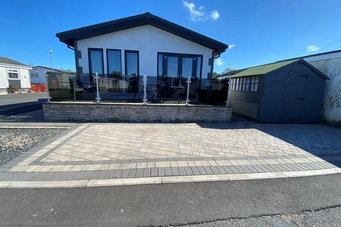 2 bedroom lodge for sale, Willerby Hazelwood, Hambleton Country Park, Sower Carr Lane, Poulton-le-Fylde, Lancashire, FY6