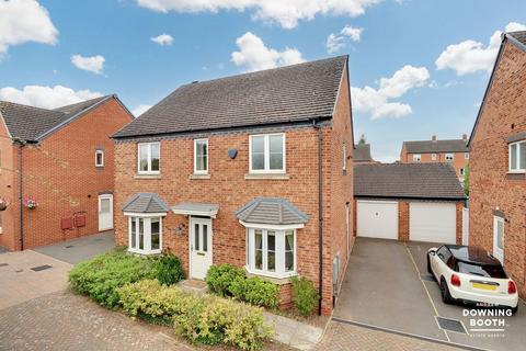 16 Armada Close, Lichfield, WS14 0GJ