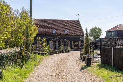 4 bedroom barn conversion for sale, St. Johns Street, Beck Row, IP28