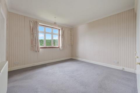 26 Manor Crescent, Surbiton, KT5 8LQ