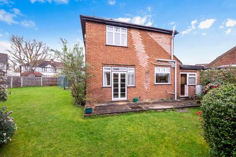 26 Manor Crescent, Surbiton, KT5 8LQ